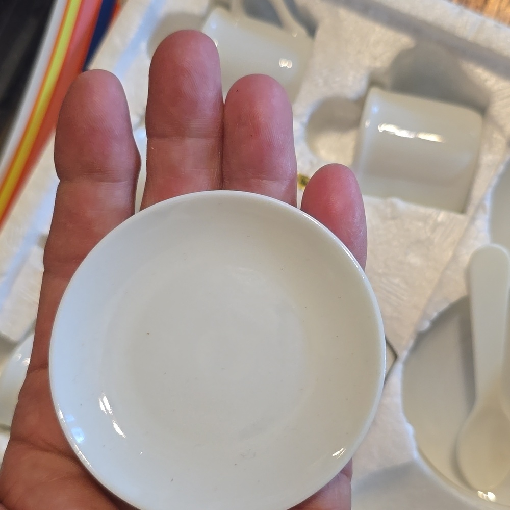 Ina Toy Tea Set - White - Picture 3 of 11